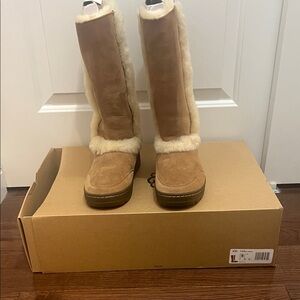 UGG Tan Shearling Winter Boots